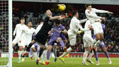 "Ливерпуль" с трудом обыграл в гостях "Арсенал"