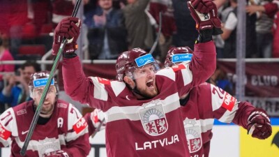 Определились все полуфиналисты чемпионата мира по хоккею