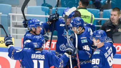 "Барыс" разгромил "Нефтехимик" со счётом 8:0