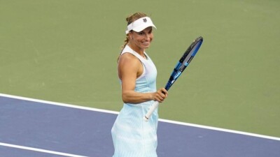 Теннисистка Юлия Путинцева вышла в 4-й круг турнира в Индиан-Уэллсе