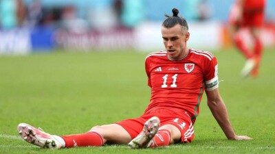 ЧМ-2022: стартовал второй тур группового этапа. Состоялись матчи в группах A и B