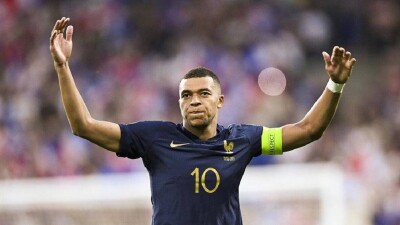 Форвард ПСЖ Килиан Мбаппе может продлить контракт с парижским клубом