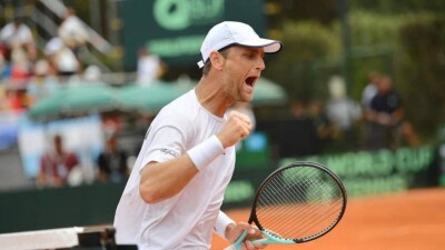 Теннисист Александр Недовесов стал чемпионом ATP-250 в Португалии