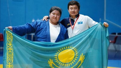 Казахстан завоевал восемь медалей на чемпионате мира по самбо