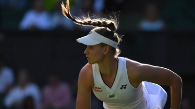 Рыбакина одержала очередную победу на Уимблдоне