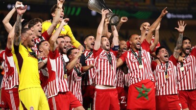 "Олимпиакос" стал первым греческим клубом, который выиграл футбольный еврокубок