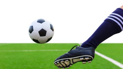 Четыре матча чемпионата РК по футболу пройдут 2 апреля