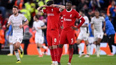 "Ливерпуль" сенсационно разгромлен на "Энфилде" скромной "Аталантой"