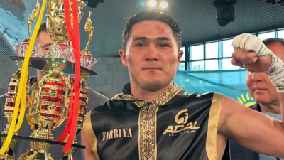Казахстанский боксёр стал главным претендентом на бой за титул чемпиона мира