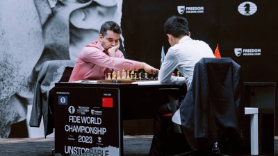 Непомнящий и Лижэнь снова сыграли вничью. Судьба титула чемпиона мира по шахматам решится на тай-брейке