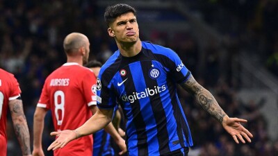 Определились все полуфинальные пары Лиги чемпионов по футболу