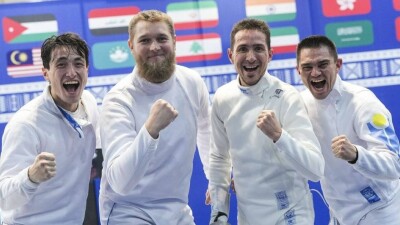 Казахстанские шпажисты обыграли олимпийских чемпионов и стали чемпионами Азии