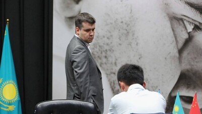 В Астане завершилась пятая партия матча за мировую шахматную корону