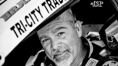 Трагедия на трассе в США: автогонщик погиб после аварии