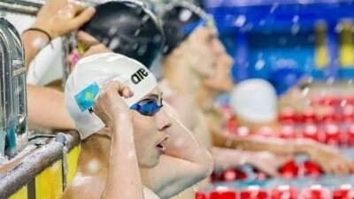 Восемь казахстанских пловцов поборются за медали юниорского чемпионата мира