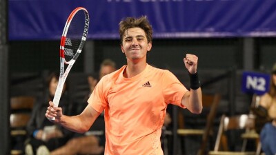 Шевченко уверенно вышел в четвертьфинал турнира в США