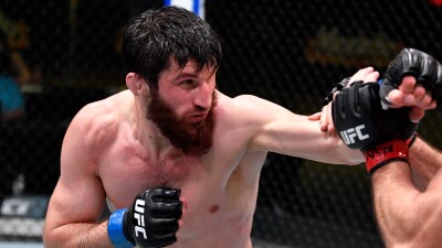 UFC 320: определён основной кард турнира в Лас-Вегасе