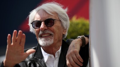 Экс-глава Формулы-1 Экклстоун назвал пилотов, которых бы позвал в свою команду