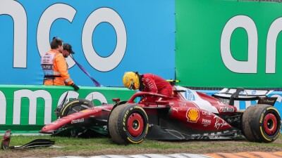 Феррари проведет проверку болида после аварии Хэмилтона в Нидерландах