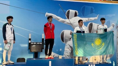 Казахстанские фехтовальщики удачно стартовали на Кубке Азии в Ташкенте