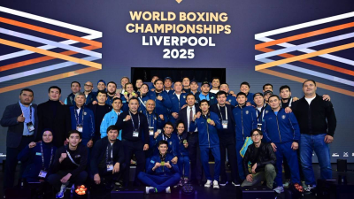 Чемпионов мира по боксу из Казахстана торжественно встретили в Астане