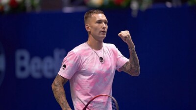 Казахстанский теннисист вышел в четвертьфинал турнира ITF в Китае