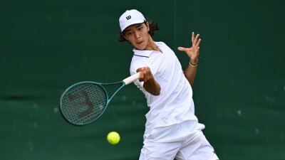 Амир Омарханов завершил борьбу на турнире в Африке