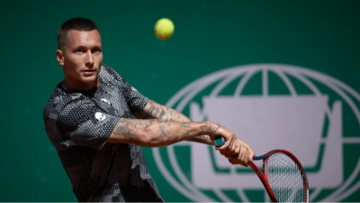 Казахстанский теннисист завершил выступление в парном разряде на "Челленджере" в Китае