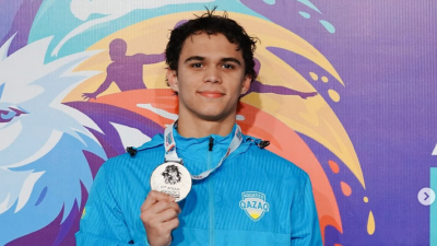 Казахстанские пловцы завоевали три медали в первый день чемпионата Азии