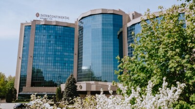 "Реал" заплатил сотни тысяч евро за тишину в алматинском отеле