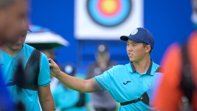 Олимпиада-2024. Даулеткельды Жанбырбай показал лучший результат в рейтинговом раунде по стрельбе из лука