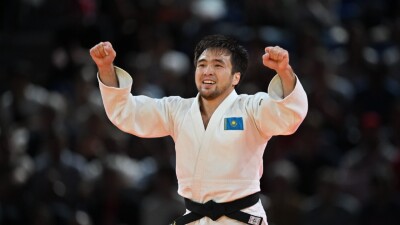 Олимпиада-2024: Казахстанский дзюдоист Елдос Сметов принес первую золотую медаль в Париже-2024