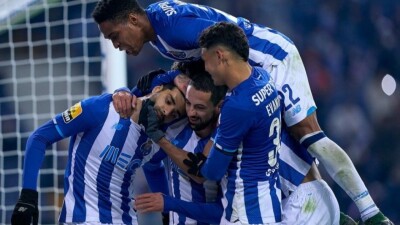 Фантастический камбэк "Порту" приносит ему 24-й трофей Суперкубка Португалии.