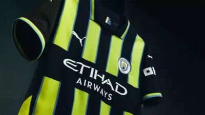 "Манчестер Сити" представил новую форму