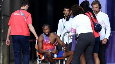 Новый "Усэйн Болт" не перестает удивлять: американец Ноа Лайлс выиграл медаль несмотря на болезнь