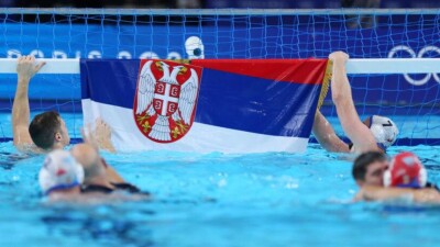 Сборная Сербии по водному поло вырвала победу у Хорватии в финале Олимпиады-2024
