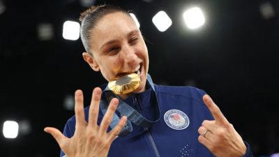 Американка Дайана Таурази стала самой титулованной баскетболисткой в истории Олимпийских игр