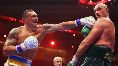 Энтони Джошуа уверен в победе Усика в реванше против Фьюри