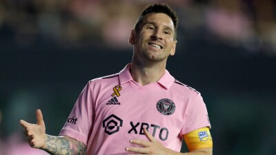 Без Месси нет побед: "Интер Майами" упустил победу и вылетел из Кубка Лиг