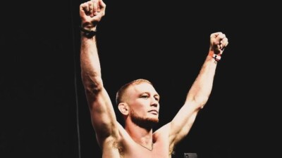 Бойца UFC обвиняют в домашнем насилии и похищении