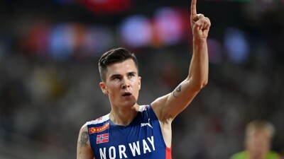 Ингебригтсен установил мировой рекорд в беге на 3000 метров