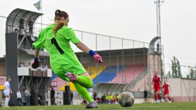 "Очень сложно найти качественных футболисток": главный тренер клуба-новичка в Женской футбольной лиге Казахстана