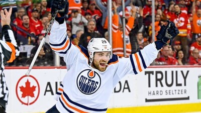 Форвард "Эдмонтон Ойлерз" стал самым высокооплачиваемым игроком в истории НХЛ