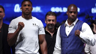 Гай Ричи снял эпичное промо к бою Джошуа и Дюбуа