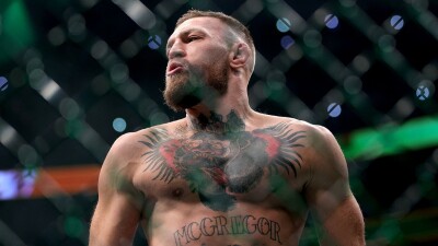 Легенда UFC готовится вернуться в октагон. Конор МакГрегор показал свой первый спарринг после травмы