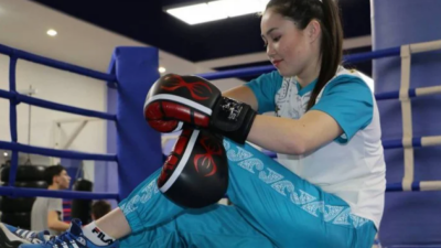 "Сейчас такое время, на бокс нужно ходить": самая красивая боксёрша Казахстана 