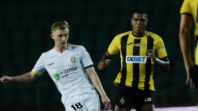 "Кайрат" вылетел из Кубка лиги. Алматинцы проиграли матч за выход в финал столичному "Женису" в серии пенальти