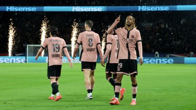 У ПСЖ шесть матчей без поражений. На этот раз жертвой парижан стал "Ренн"