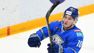 Казахстанец Никита Михайлис стал лучшим нападающим недели в КХЛ