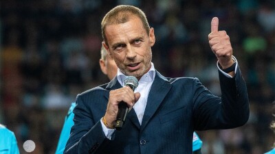 Глава УЕФА: "На тяжелый календарь жалуются те, у кого самые высокие зарплаты"